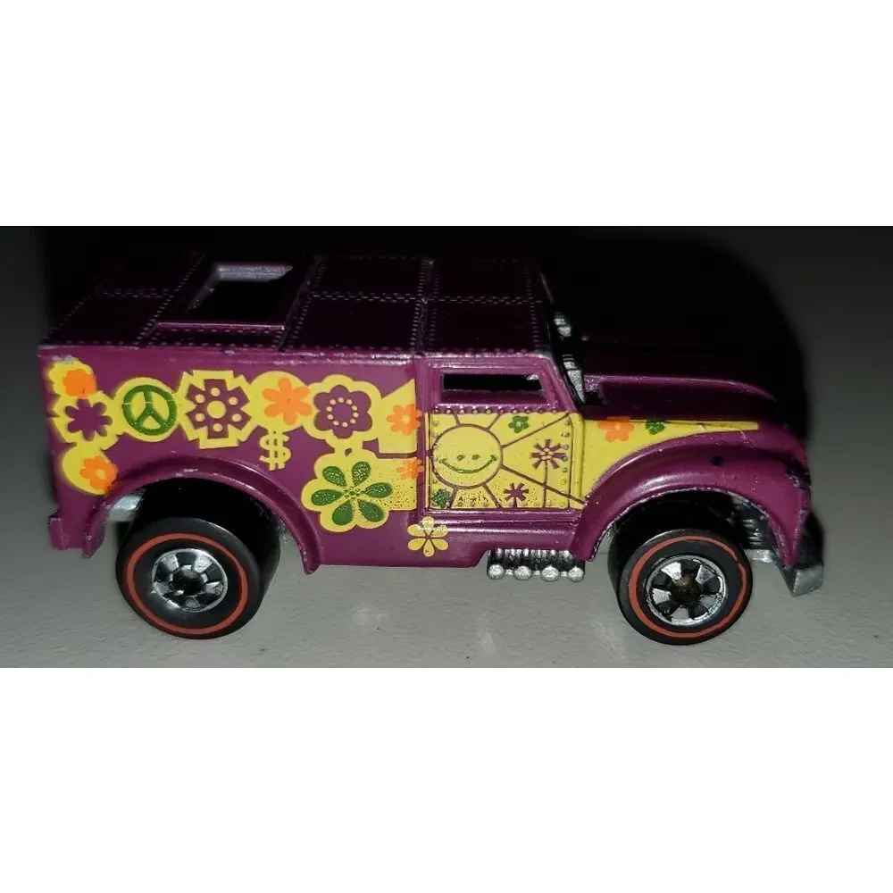 Hot Wheels Funny Money 1970 Plum Enamel